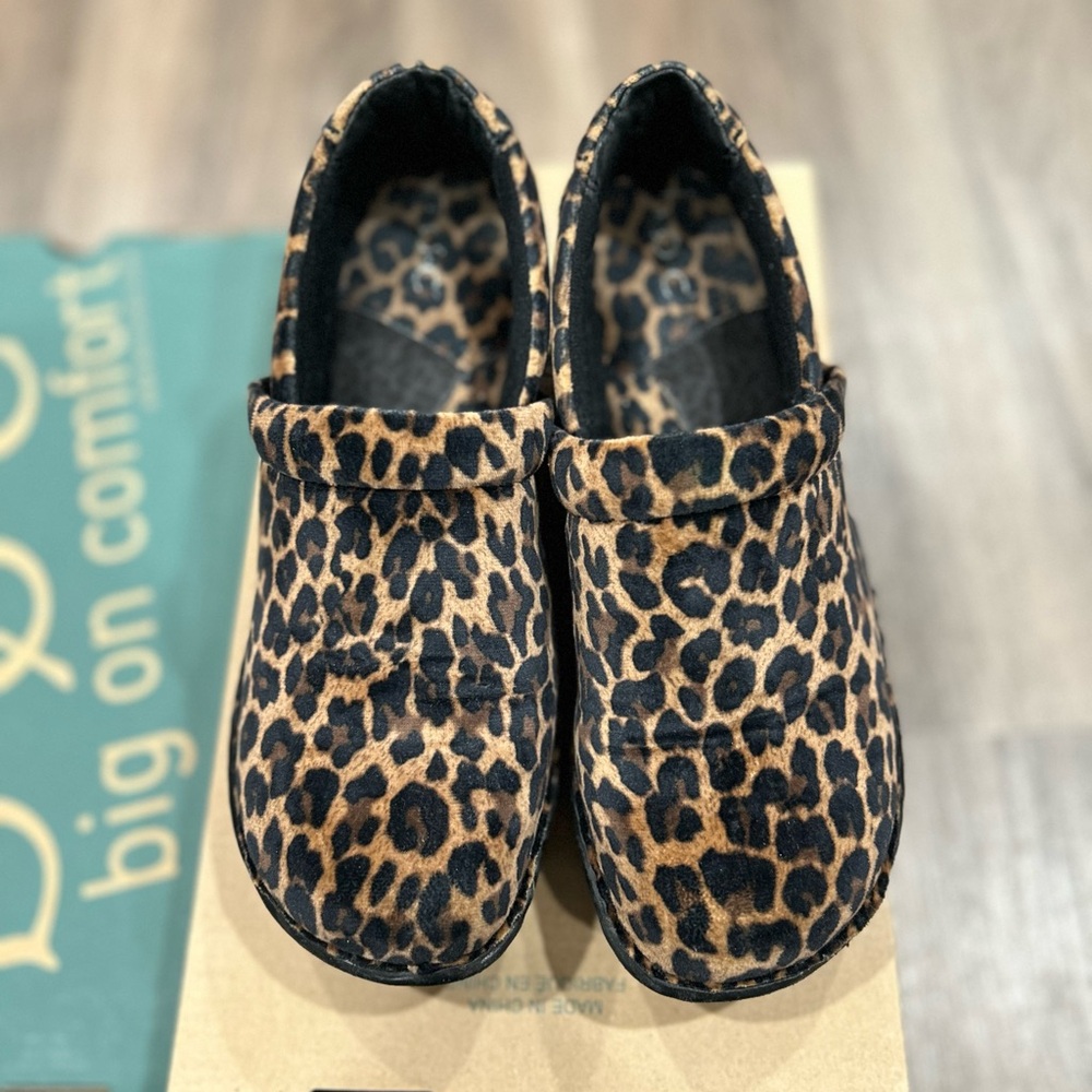 b.o.c. Leopard Print Mules/Clogs